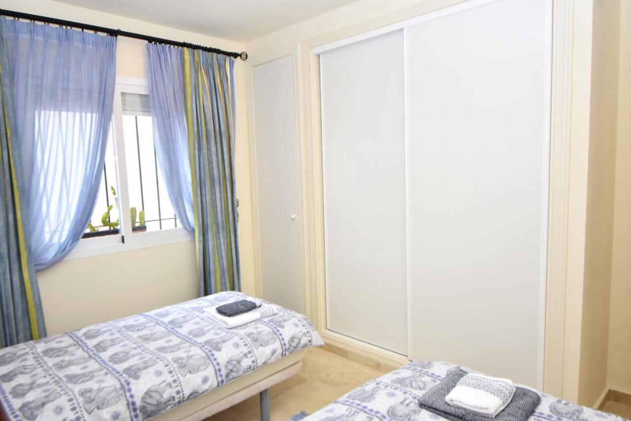Beautiful Apt With Golf & Lake Views Mijas Golf Fuengirola Exterior photo